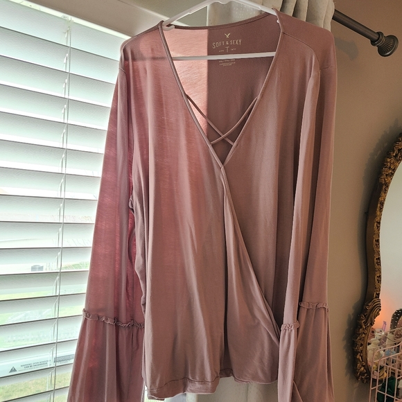 American Eagle Bell Sleeve Blouse - Picture 1 of 2